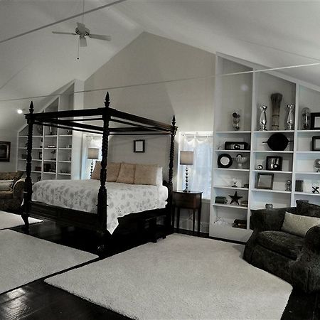 Buttermilk Falls Inn & Spa Milton Esterno foto