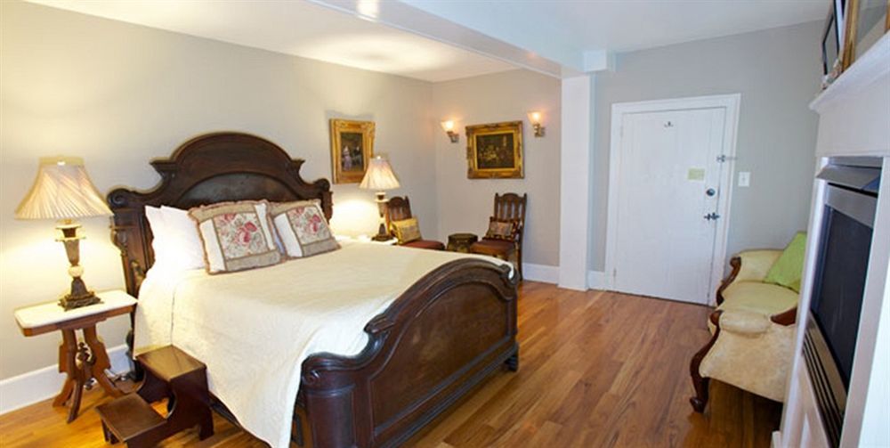 Buttermilk Falls Inn & Spa Milton Esterno foto
