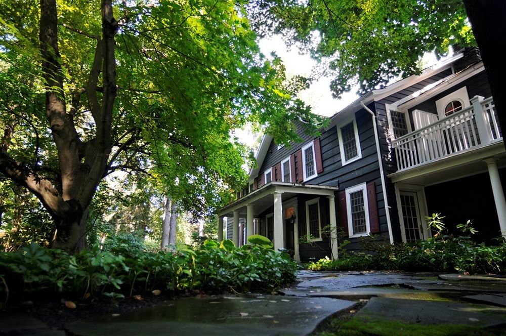 Buttermilk Falls Inn & Spa Milton Esterno foto